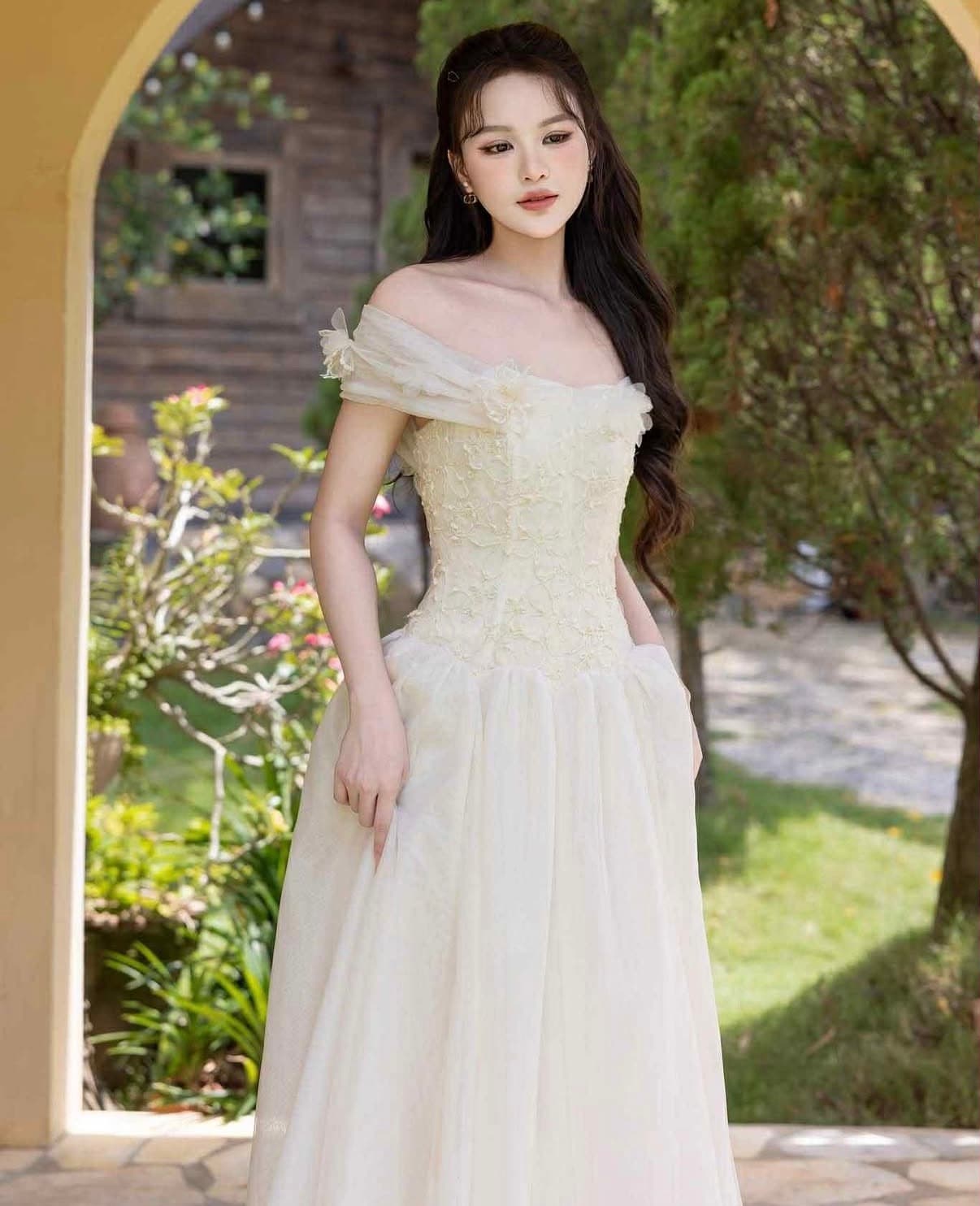 Anna gown