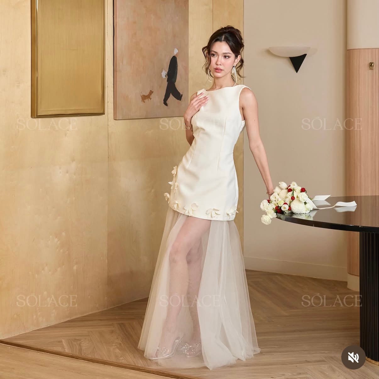 Lyra gown