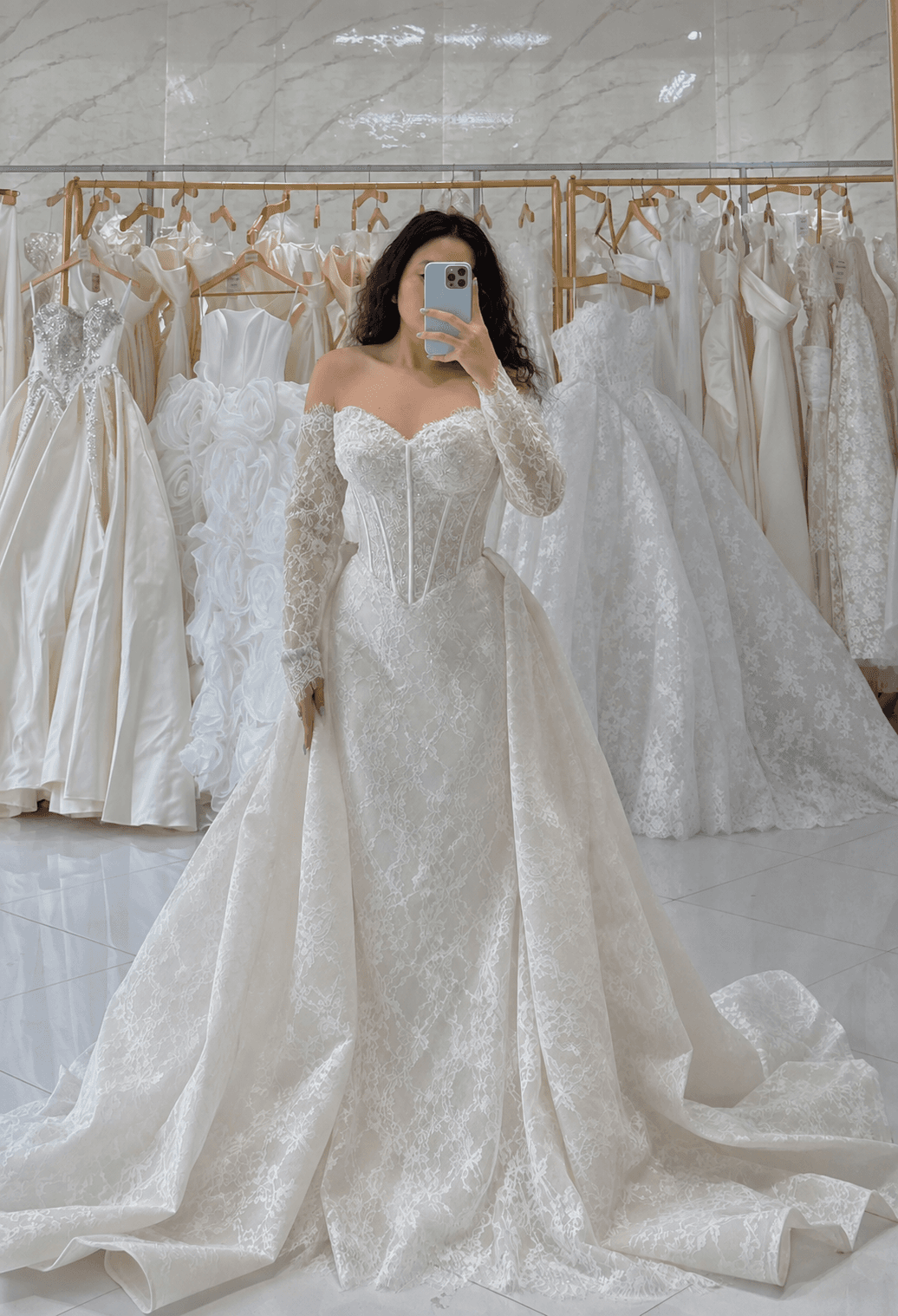 Xia Two way gown