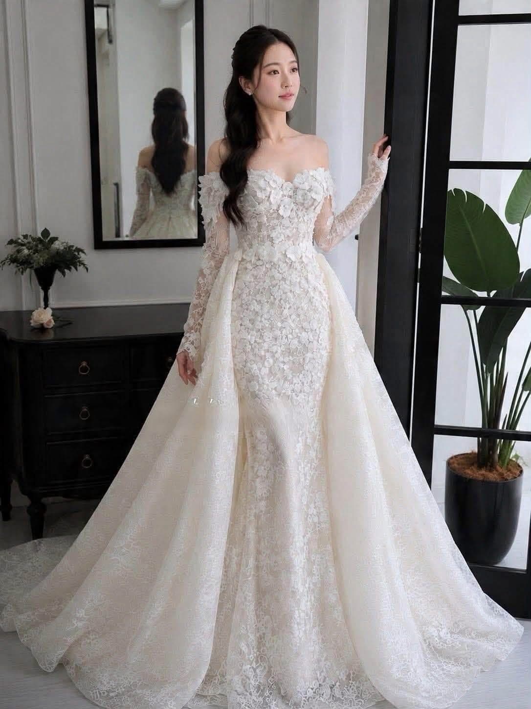 Zeinab upgraded small 2.0 gown